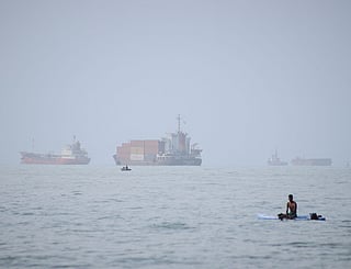 Iran says close to deal with Oman on Hormuz route