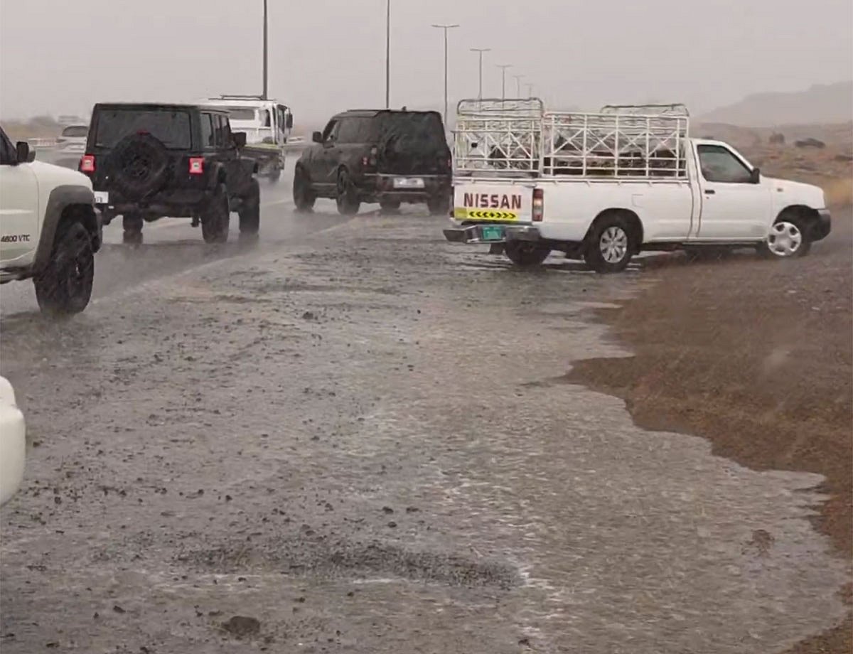Sharjah Experiences Heavy Rain Amidst Forecast of Afternoon Showers
