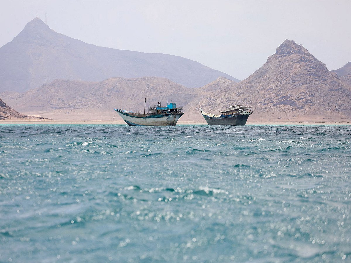Tanker off Oman Coast Reports Explosion, Crew Safe