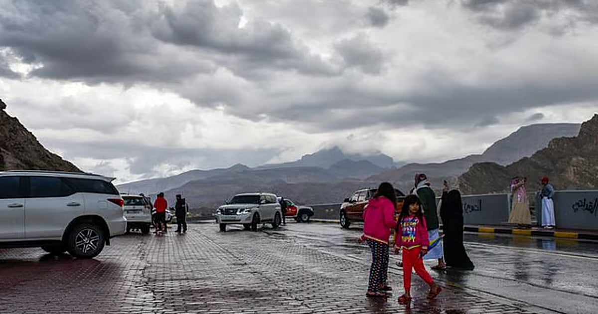 Rain in Ras Al Khaimah, High Temperatures Expected Across UAE