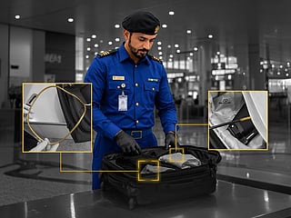 Dubai Customs stops a gold smuggling attempt