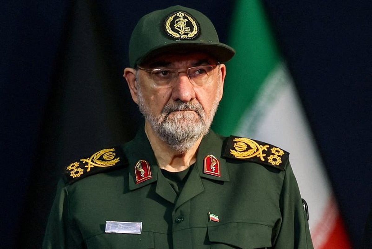 Rezaei, 71, iranischer Hardliner, der drohte, „mindestens 1 ...