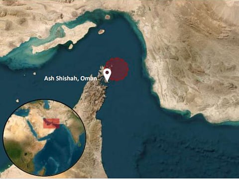 The UK Maritime Trade Operations (MTO) has reported that an oil tanker was struck by an unknown projectile off the coast of Oman at 20:57 UTC on Aug. 24, (12:57 am Gulf Standard Time).