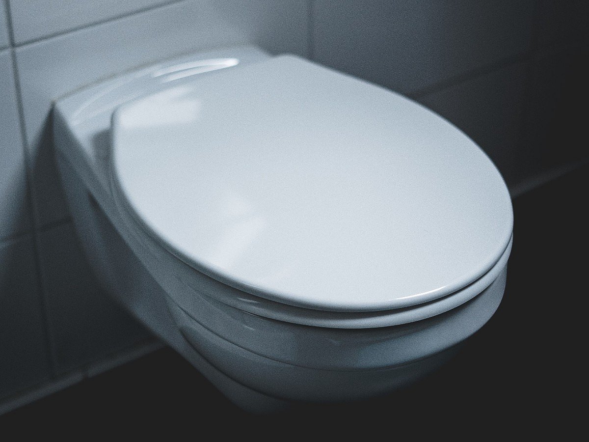 China programmer dies in office toilet after clocking in — but authorities say it wasn't work-related