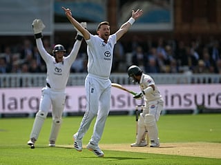 England's Ollie Robinson appeals for a LBW decision against Pakistan's Mohammad Rizwan, given after a successful review on day two of the second Test match at Lord's cricket ground in Leeds, London on August 28, 2026.