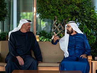 UAE leaders meet in Dubai, discuss development