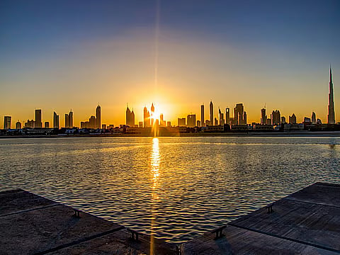 Fair to partly cloudy conditions on Sunday, with humidity increasing overnight and into Monday morning. 
