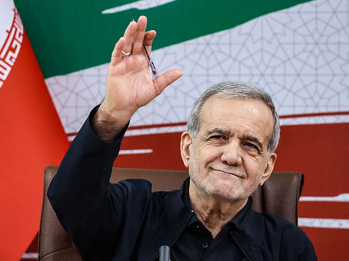 Pezeshkian highlighted the need for foiling the "enemies' sinister plots" through promoting unity and solidarity among Muslim states.