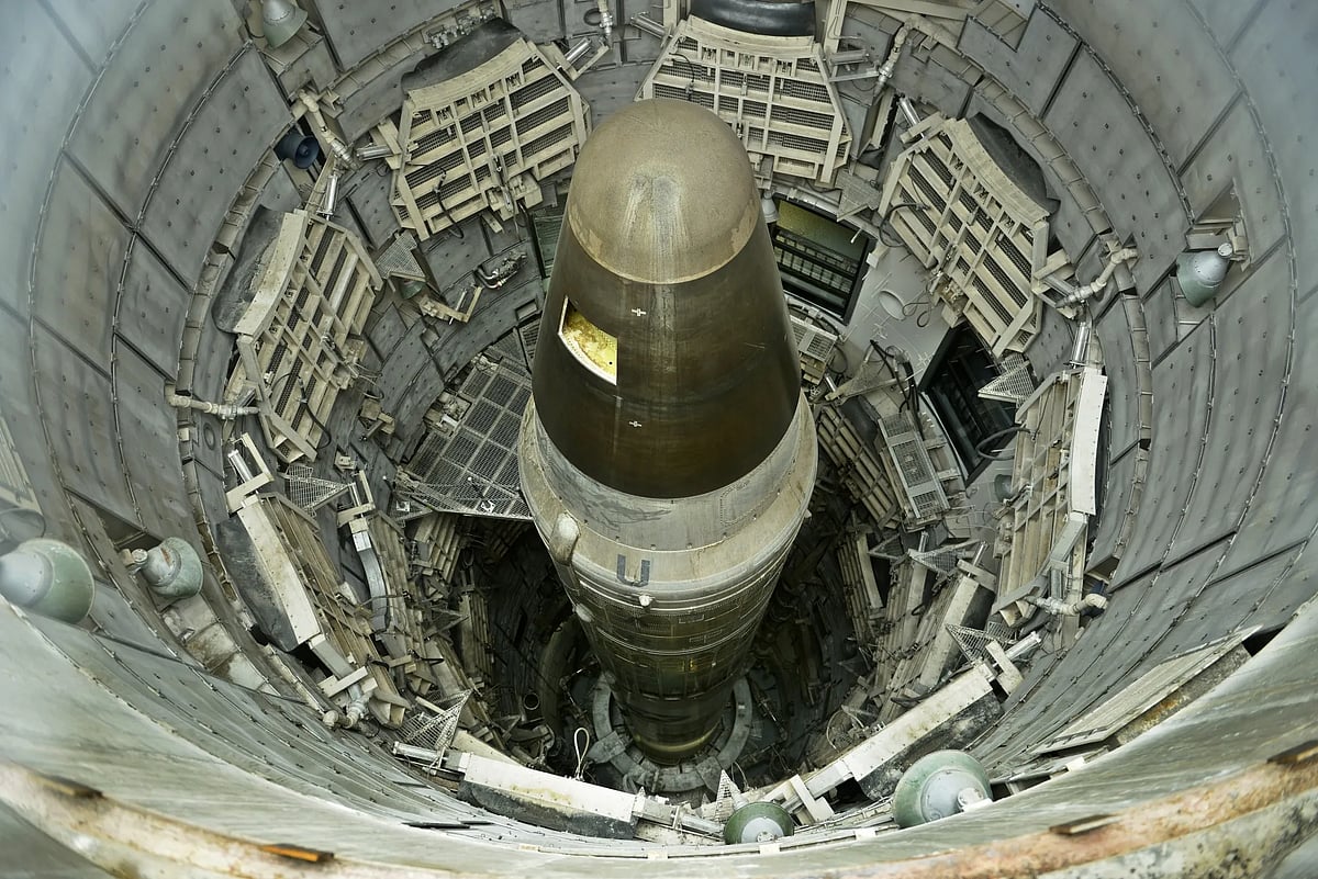 After the US withdrew from its treaty with Russia on intermediate-range nuclear missiles, a move that roiled the status quo of global security, experts say the US can best prepare for the next nuclear age by sticking with the two-pronged strategy that worked well during the Cold War -- "deterrence" combined with arms control. That means pursuing two seemingly contradictory goals: seeking to shrink the number of nuclear weapons around the globe, while simultaneously maintaining and improving a nuclear arsenal potent enough to dissuade adversaries from doing anything stupid.