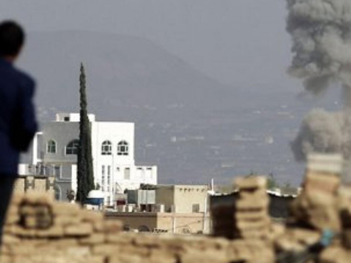 The latest clashes followed a Houthi ground offensive accompanied by rocket and drone attacks near coastal areas.
