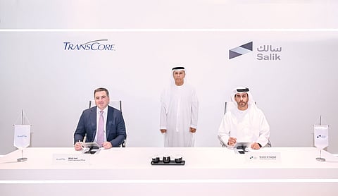 Mattar Al Tayer, Chairman of the Board of Directors of Salik, witnessed the renewal of the partnership, which was signed by Ibrahim Al Haddad, Chief Executive Officer of Salik and Whitt Hall, Chief Executive Officer of TransCore alongside officials from both companies.