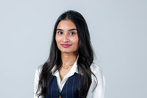 Hamna Iqbal, Reporter