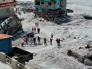 UAE intensifies search and rescue operations in Nepal