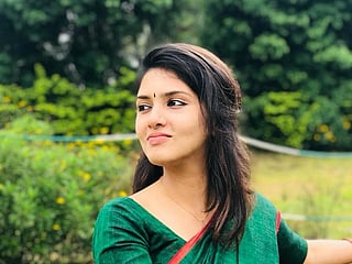 Gayathri Suresh, evicted from Mohanlal's show on just the second day, made her way back into the house. 