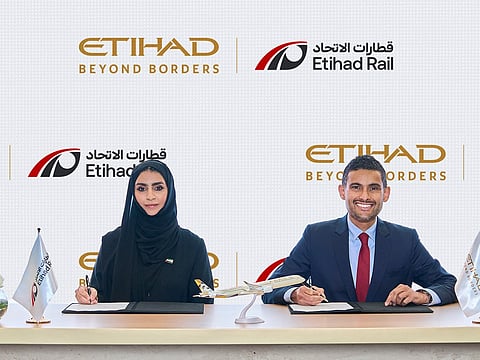 Etihad and Etihad Rail ink pact. Pictured above are Azza AlSuwaidi, Chief Operating Officer, Etihad Rail and Arik De, Chief Revenue and Commercial Officer, Etihad Airways.