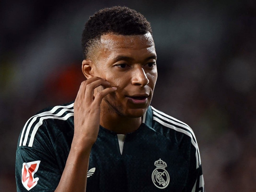 Real Madrid's Spanish forward #10 Kylian Mbappe reacts during the Spanish league football match between Elche CF and Real Madrid CF at Martinez Valero Stadium in Elche on September 15, 2026.