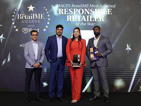 Xpressions Chairperson Rashmi Kalwani Pandya (centre), Chief Sales Officer Rahim Meethale and Head of Marketing Rakesh Ramakrishan (right) at the presentation of the IMAGES RetailME Most Admired Responsible Retailer of the Year 2026 award.