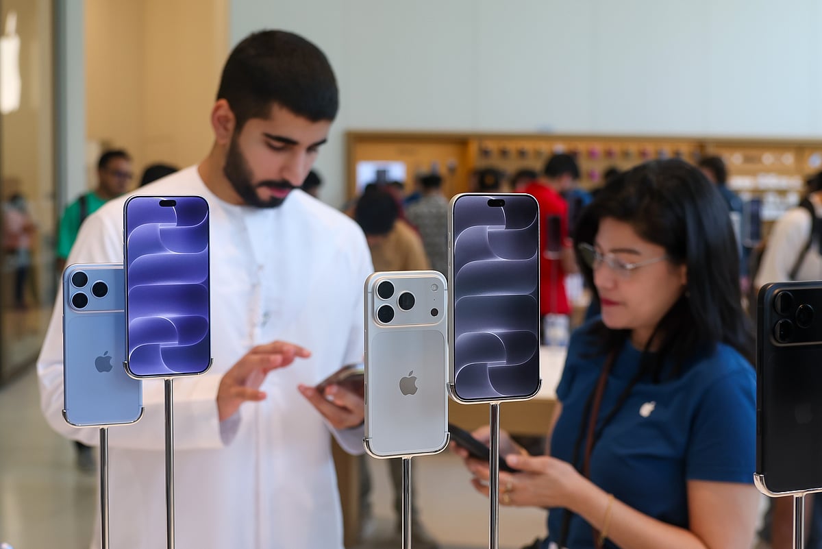 Some users had reported their phones freezing and rebooting after Face ID failed to authenticate themselves.