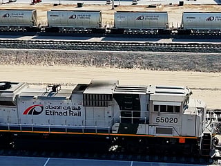 New service gives manufacturers and logistics firms a faster inland cargo gateway in Abu Dhabi.