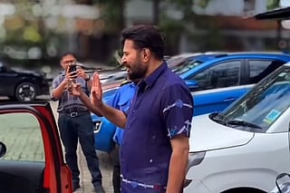 Malayalam icon revisits Ernakulam campus, reconnects with batchmates after 50 years
