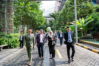 DoH delegation visits Shanghai, Shenzhen and Beijing to explore research and clinical cooperation.