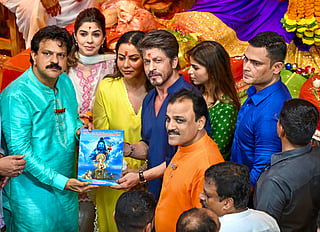 Shah Rukh Khan with his family during a visit to Lalbaugcha Raja, in Mumbai. 