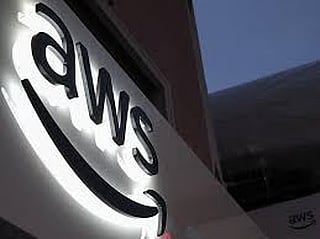 Khalifa University students to get AWS data training