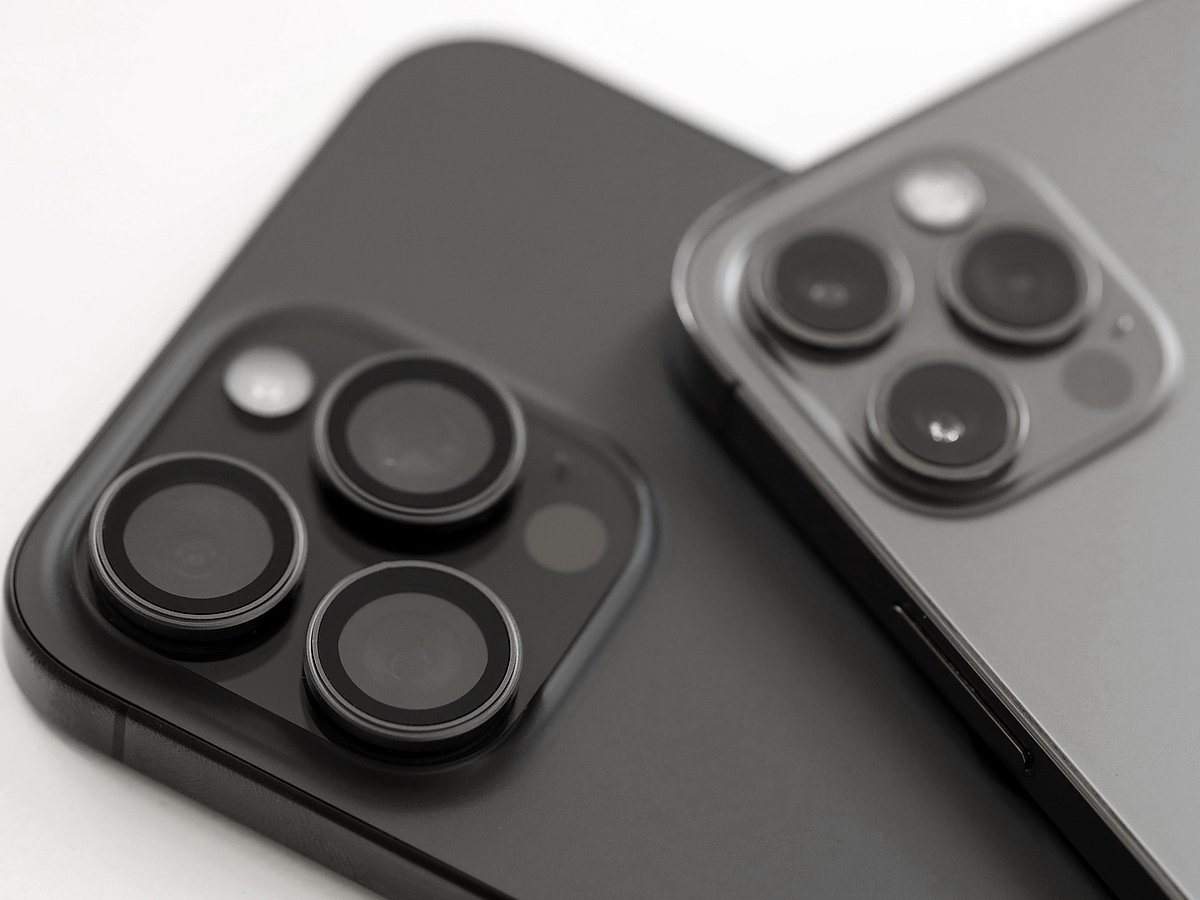 Two iPhone STOCK