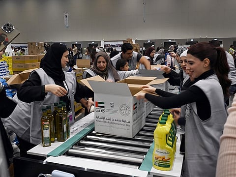 Meal preparation and packing began at Zabeel Hall 2, forming part of an organised humanitarian effort intended to provide large-scale food support to people in Gaza.