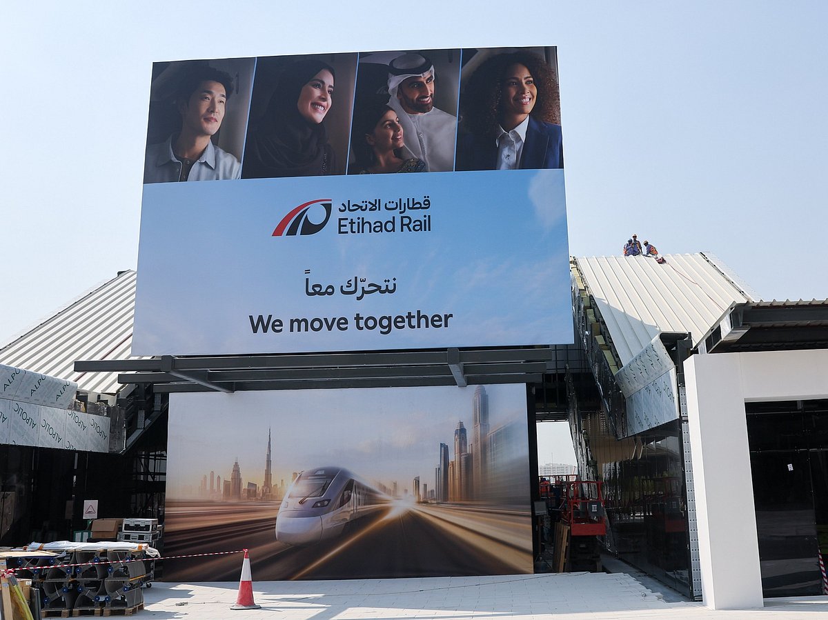 Final touches are underway at Etihad Rail’s Al Yalayis station walk way connecting Dubai metro's Jumeirah Golf Estate station in Dubai, bringing the landmark project closer to completion. Photo: Virendra Saklani/Gulf News