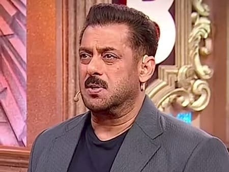 He argued that the bullying and eve-teasing people once faced in person have now moved online as trolling. Those who post and create content, he said, must answer for it.