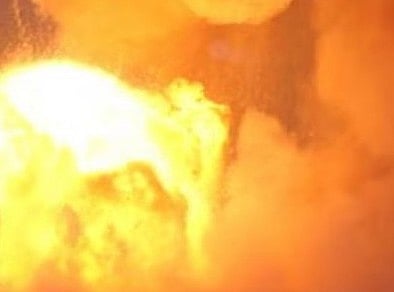 Airstrikes reportedly hit military bases and weapons depots in Sana’a late on Thursday (Oct. 1, 2026), including Al-Nahdayn south of the capital. The base lies in the Houthi-controlled presidential area of Al-Sabaeen, a key military and security zone housing strategic weapons stockpiles, according to an X post by Yemen journalist Ali Al Sakani.