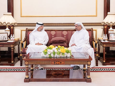 Fujairah Ruler receives Minister of Energy and Infrastructure