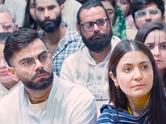 Virat, Anushka seek blessings at Premanand Maharaj’s Keli Kunj Ashram