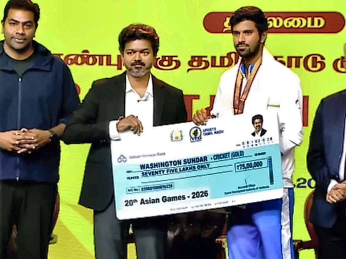 Vijay and Washington Sundar 