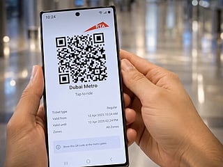 Metro passengers can scan their QR codes at the blue entry gates, while bus passengers can validate their tickets by holding their phones over the red nol readers. 