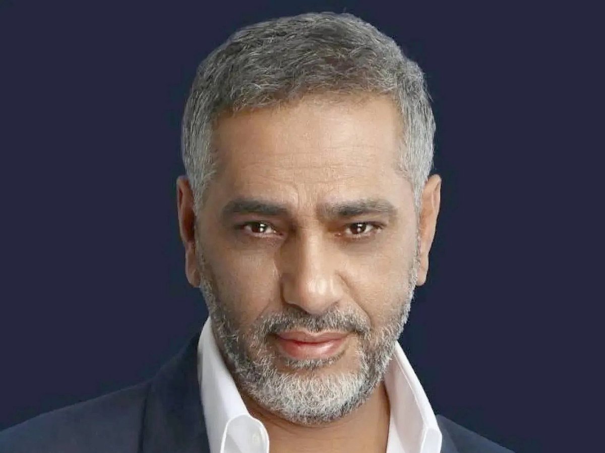 Lebanese fan offered marriage for Fadl Shaker ticket, singer's son steps in