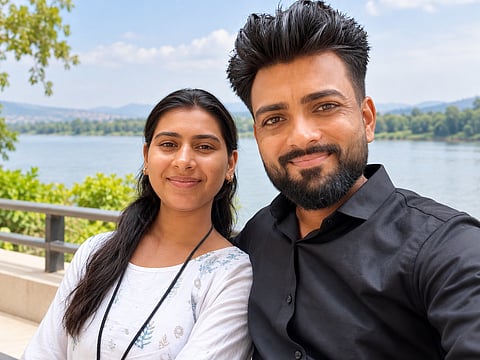 The bodies of Shyam Hari Patil and Sapna Patil. were found chained together in the Tapi River in Dhule, Maharashtra. 