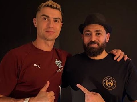 Syrian barber Rabie Al Hussein shares his unforgettable encounter with Cristiano Ronaldo during a surprise haircut appointment in Sweden.
