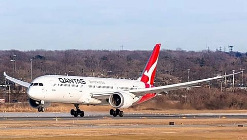 Qantas grounded Boeing 787 after passengers reported painful bedbug bites during flight from Perth to Rome, prompting intensive cleaning and pest treatment.