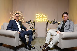 Pankaj Kundra, CEO of Geidea UAE, with Lachlan Kitchen, host of Tell Me Why