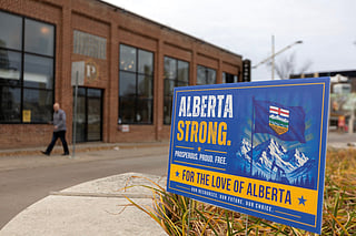 Nearly 3 in 4 voters back Canadian unity, dealing a blow to separatist movement.