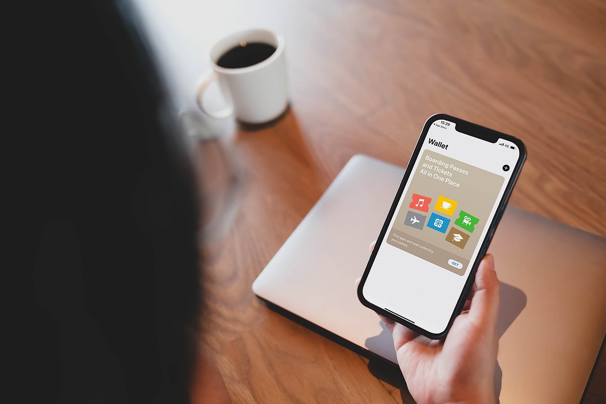 Apple wallet