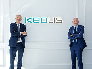 Frédéric Van Heems, Chairman and Chief Executive Officer of Keolis Group, and Alistair Gordon, CEO of Keolis Middle East, Asia and Pacific Zone.