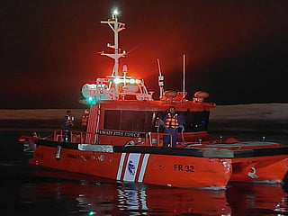 The incident was reported on Tuesday evening, prompting an emergency response by firefighting and rescue teams from the Al Joun Marine and Shuwaikh Marine centres.