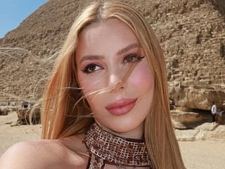 Brazilian influencer Mariana Alves, known online as Malévola, and her friend Bruna Mercatelli, were arrested in Alexandria after Egyptian authorities identified them in videos circulating on social media.