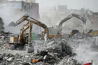 Kuwait has begun demolishing 263 properties in Jleeb Al Shuyoukh over building violations, with 494 more set for demolition in three weeks amid a government crackdown.