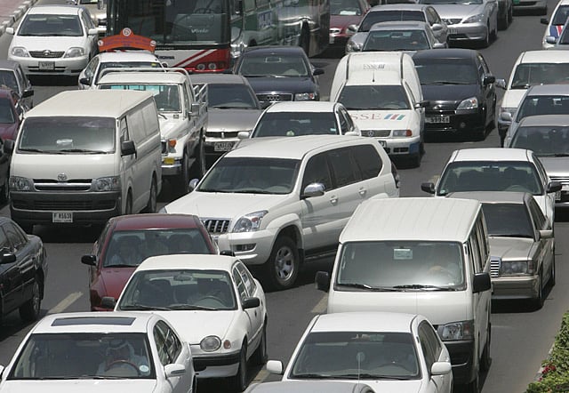 1.2105886-3519276343