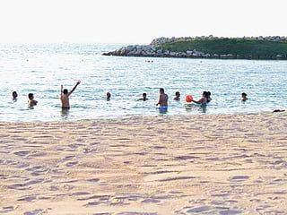 RAK Tourism goes all out to ensure safety of guests at hotel pools, beaches