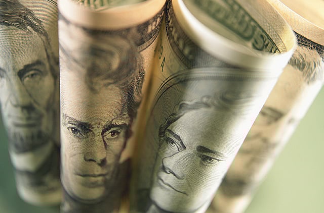 1.1901085-2031803303